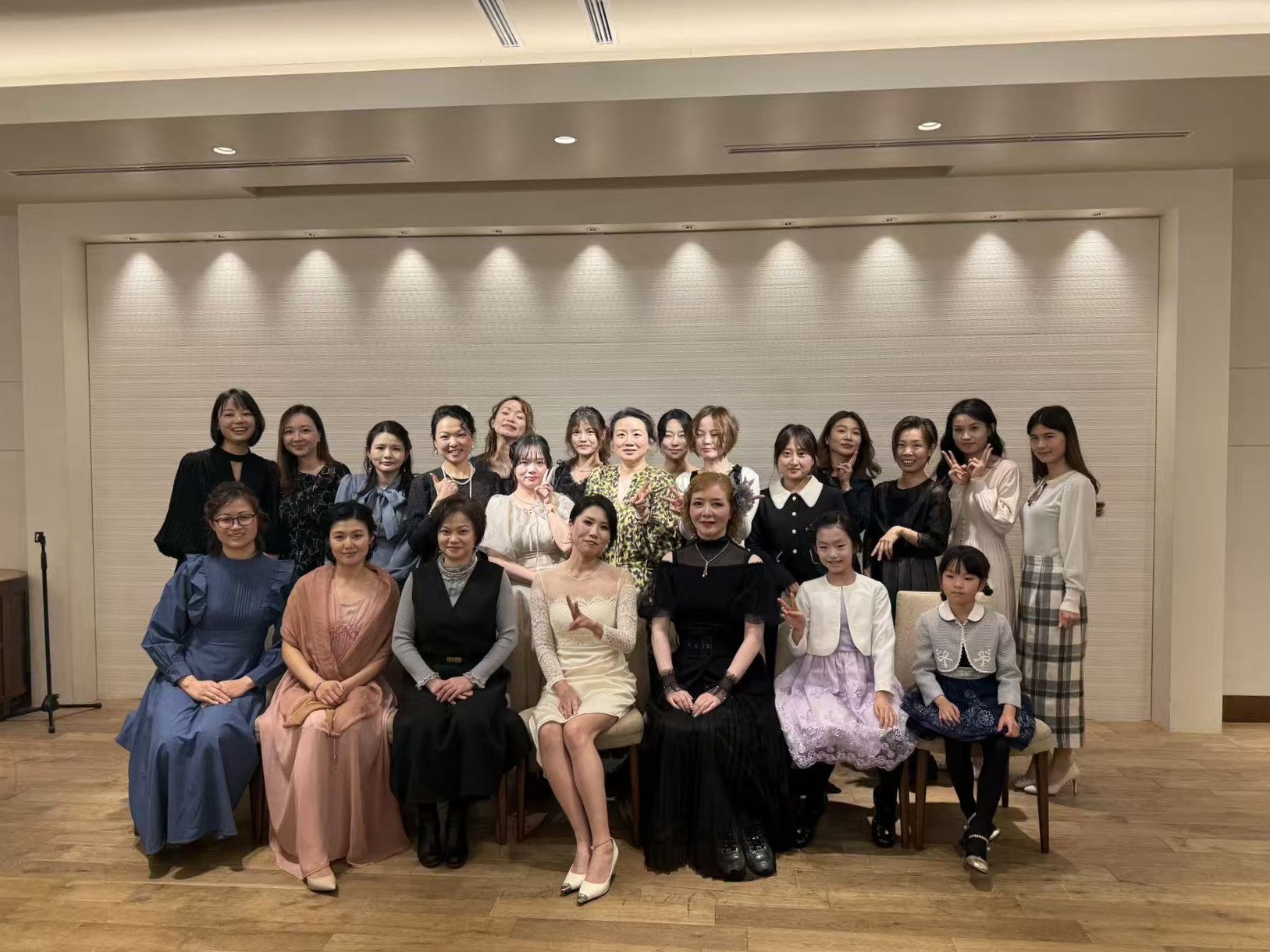 忘年会の様子（写真2）