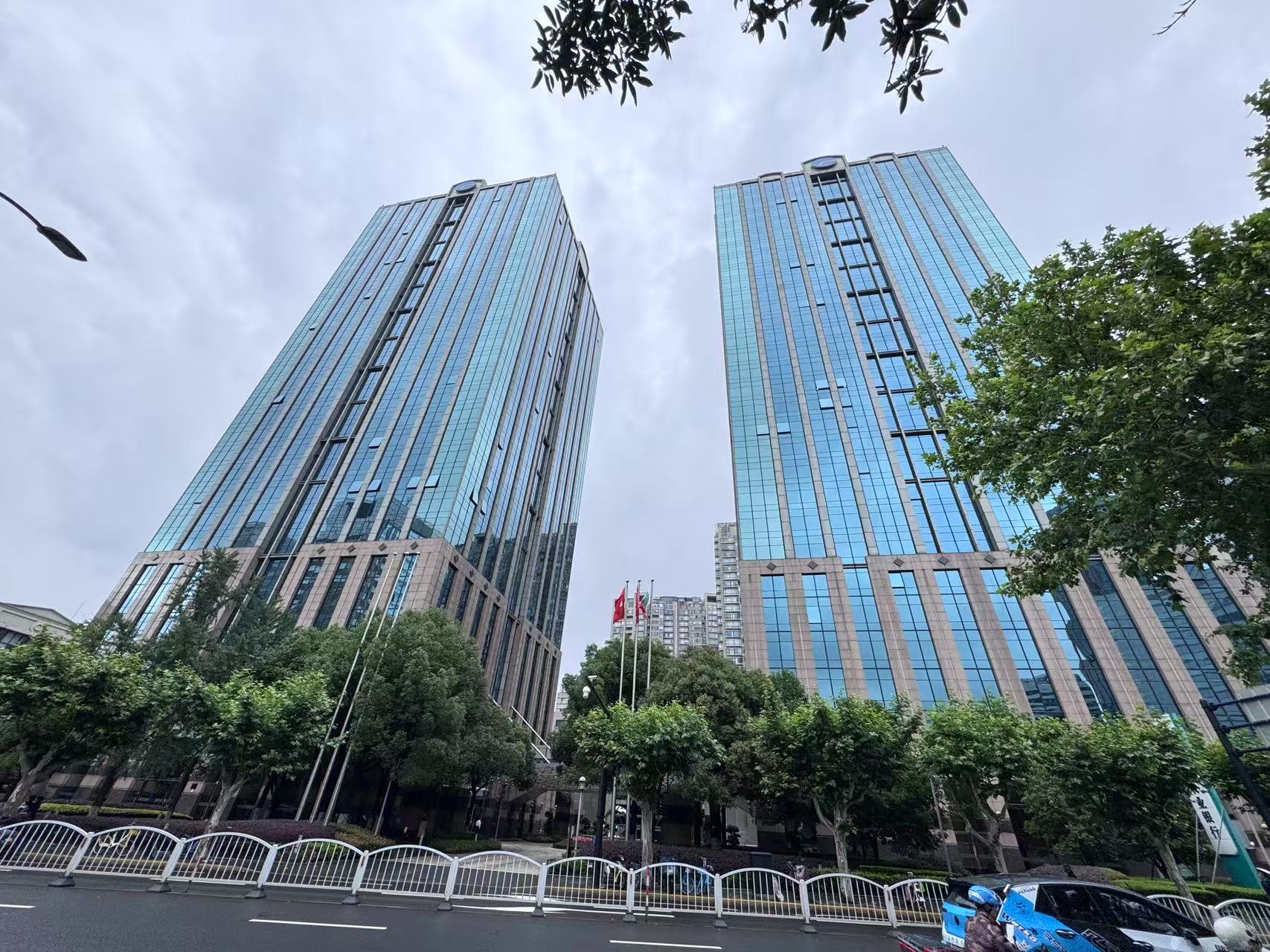 新オフィスの内観写真